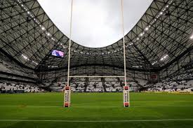 Le Spectacle d’un Match au Vélodrome: Entre Tradition et Passion