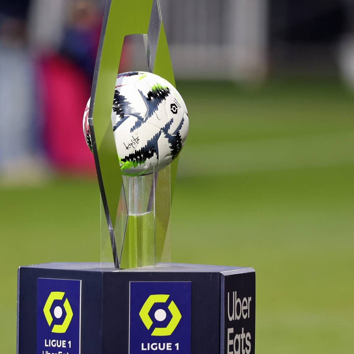 Plongez dans l&rsquo;Excitation de la Ligue 1 de Football