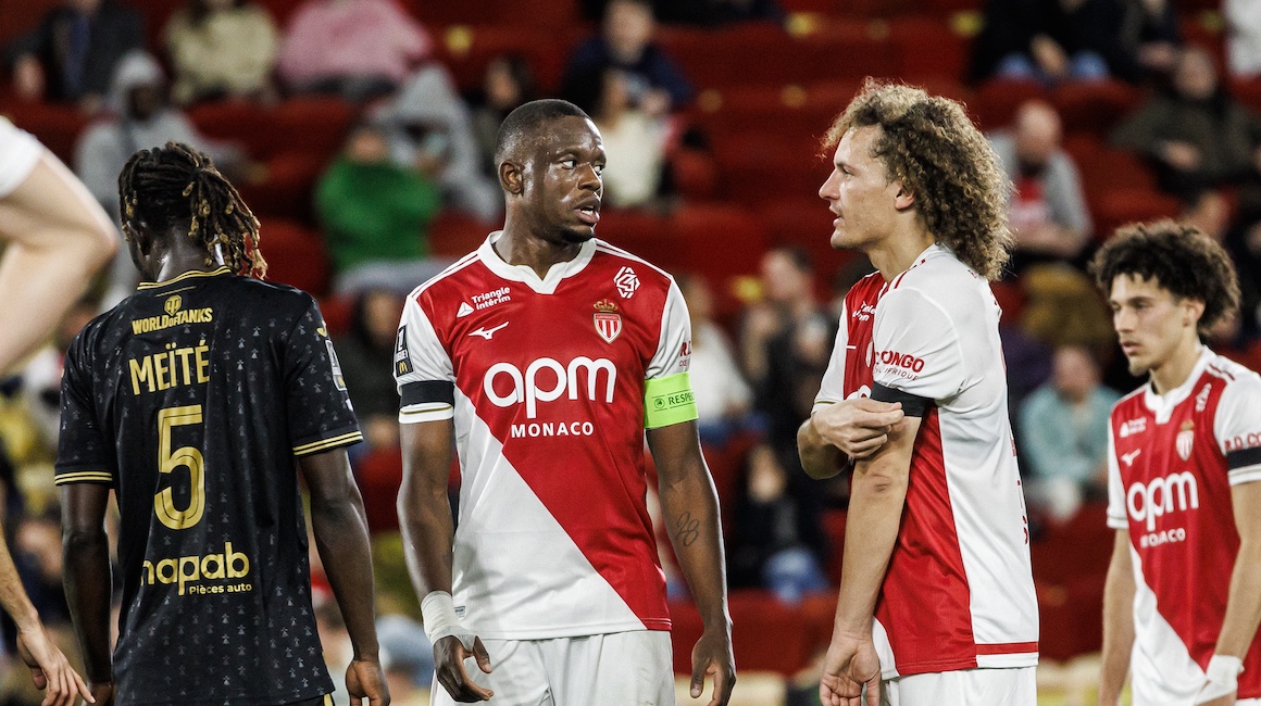 Duel passionnant entre Monaco et Lorient sur le terrain de football